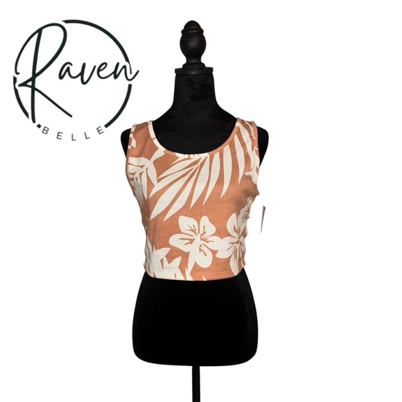 Roxy Tops - ROXY Good Keepsake Crop Top Size XL